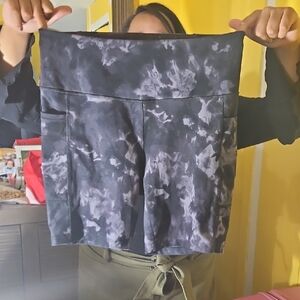 Danskin Black and Gray Tie-Dye Performance Skirt